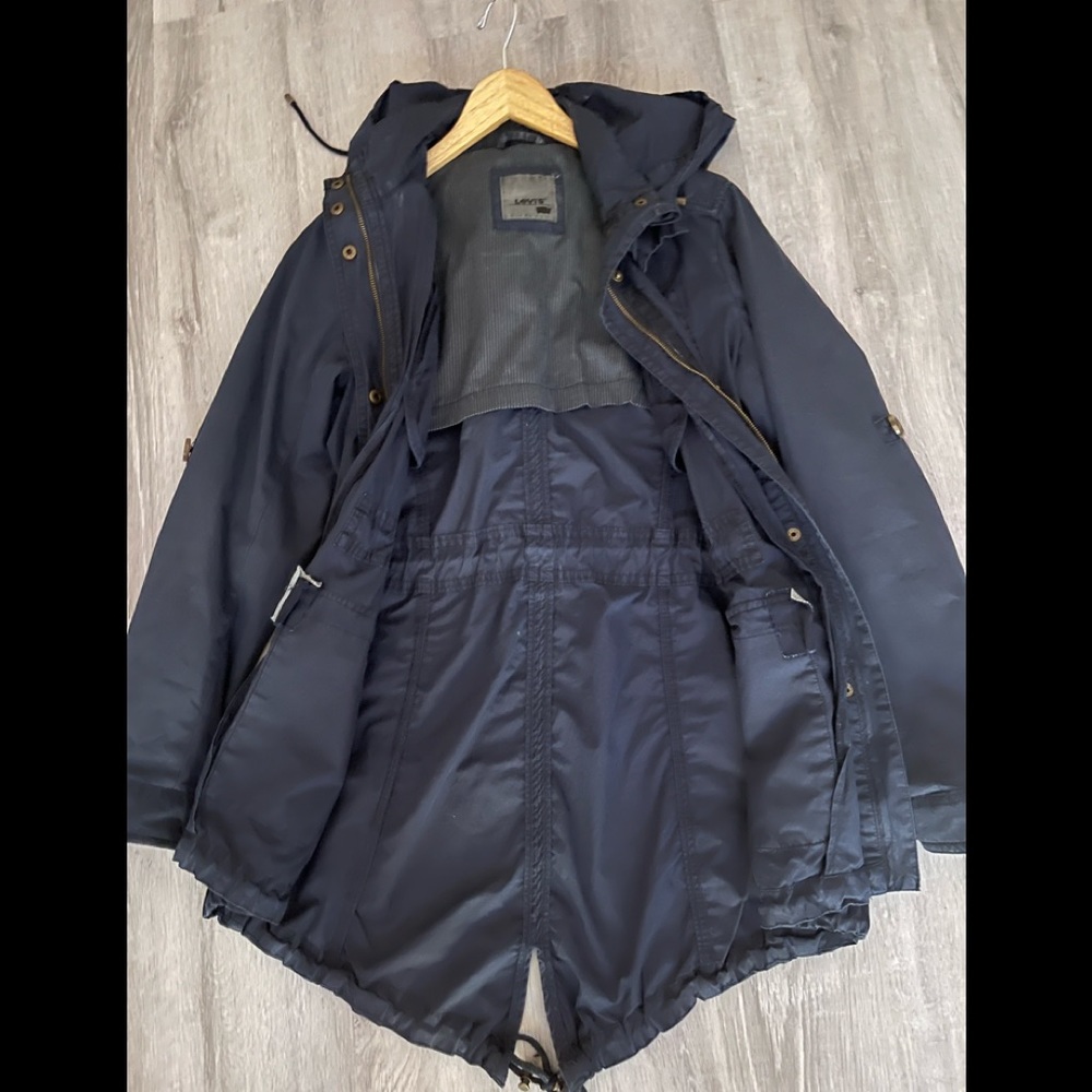 Levi’s  denim jacket - Picture 7 of 11